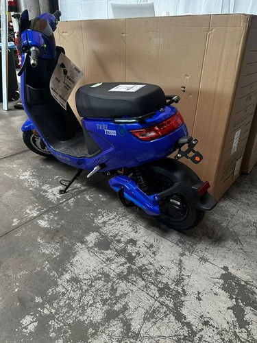 Blu elektroroller roller - elektroroller, e-roller